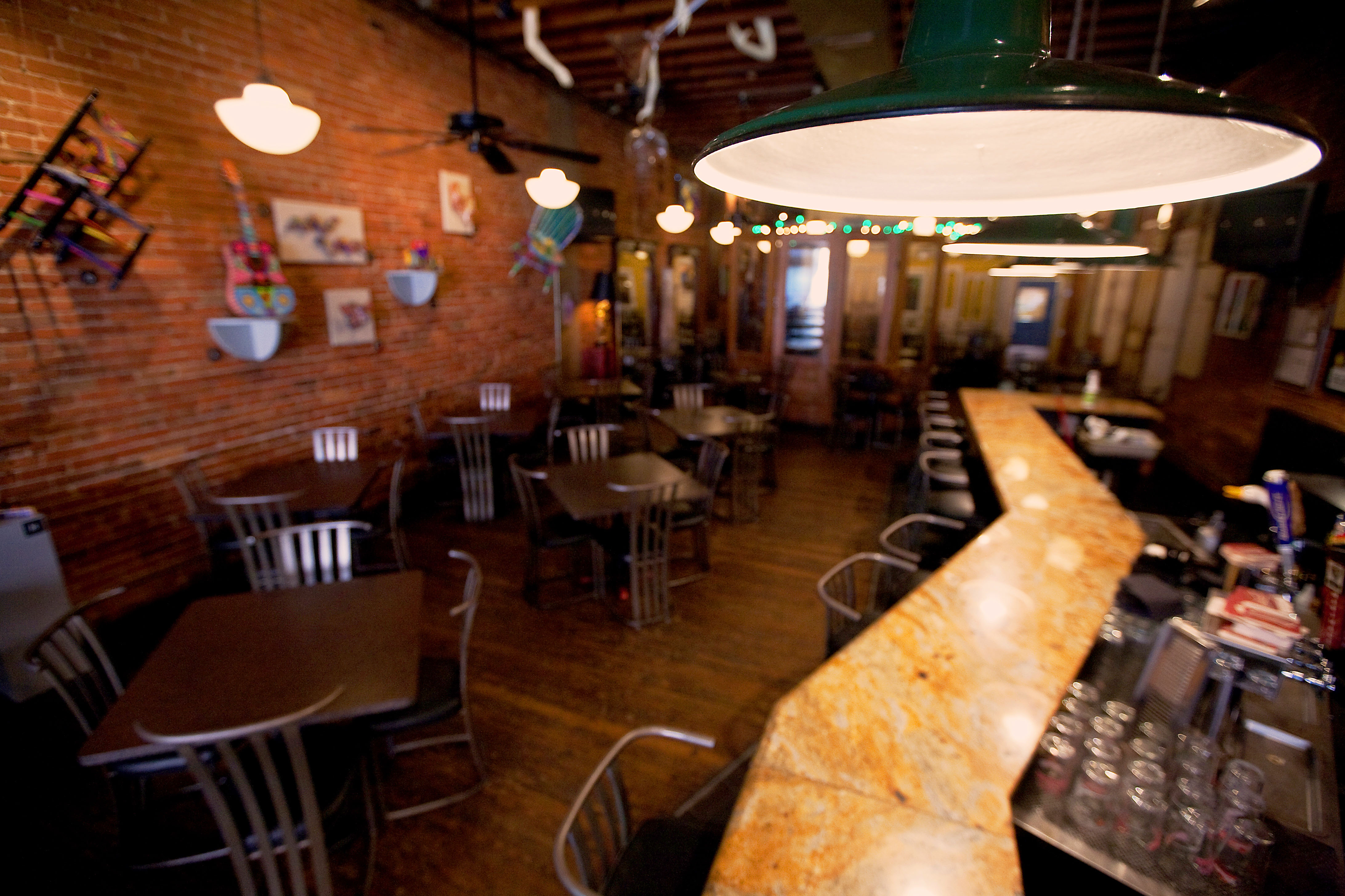 Choosing Club 609 – Joplin’s Best Restaurant & Bar